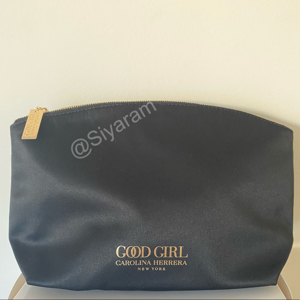Carolina Herrera Good Girl Toiletry bag